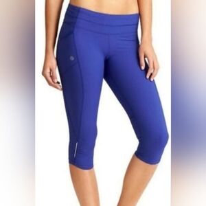Athleta small blue Dobby be free knicker cropped leggings running Pants Athletic